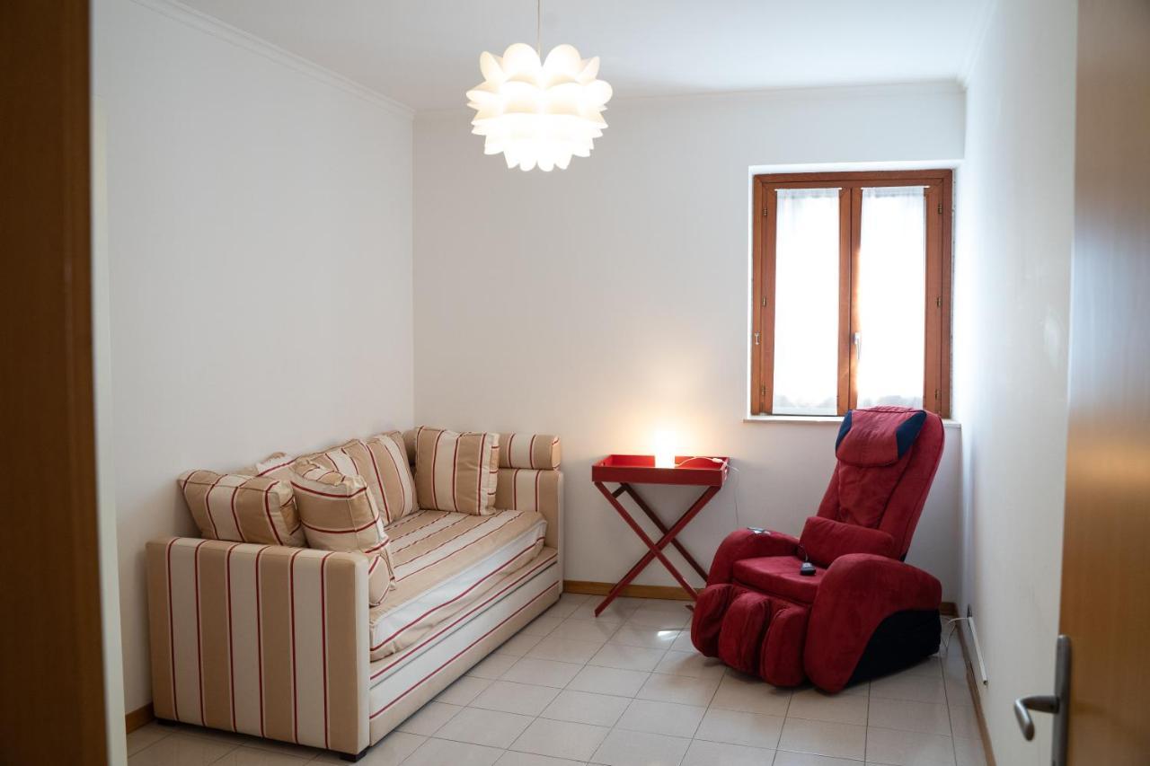 Elegant Apartment In Residence With Pool Acireale Luaran gambar