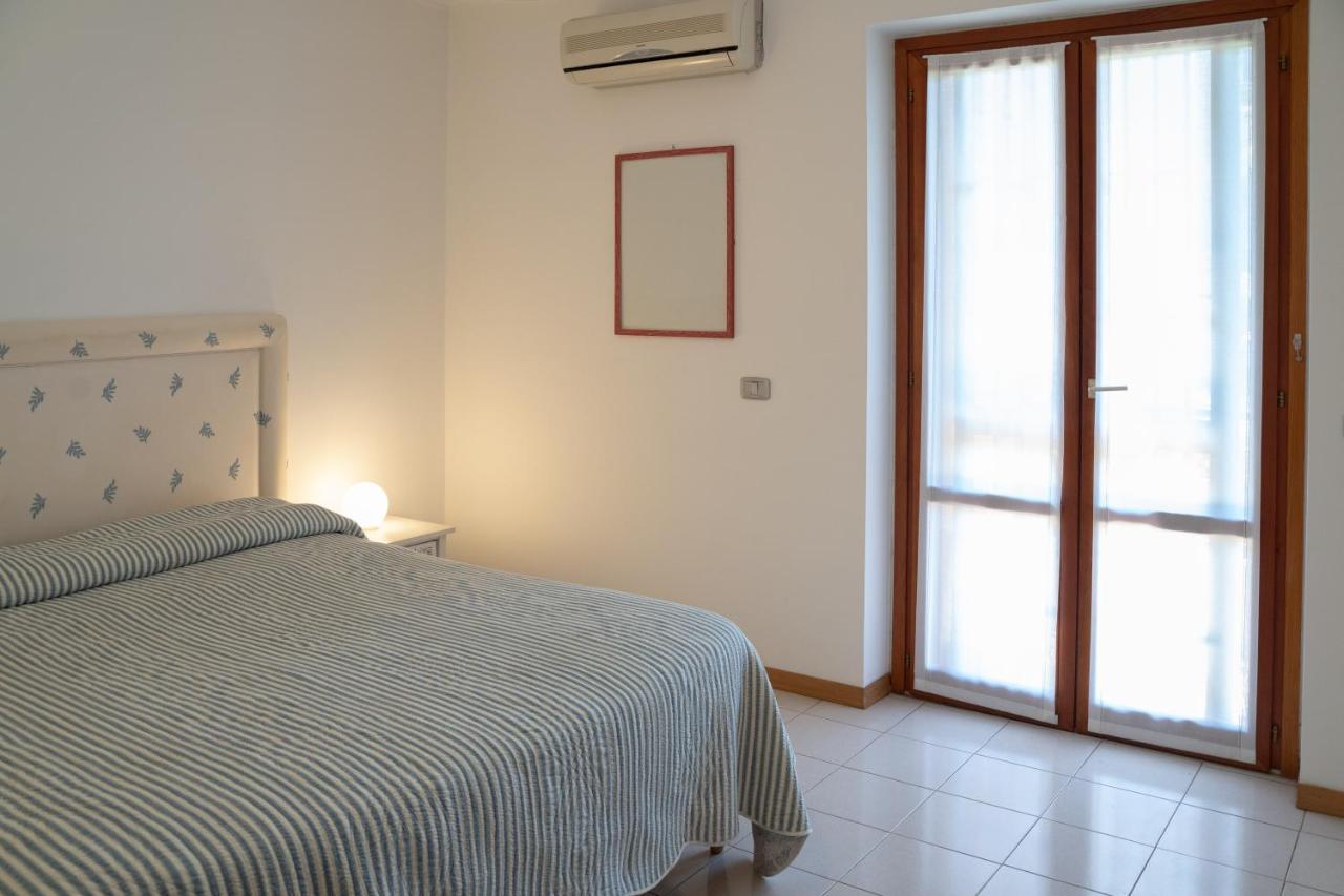 Elegant Apartment In Residence With Pool Acireale Luaran gambar